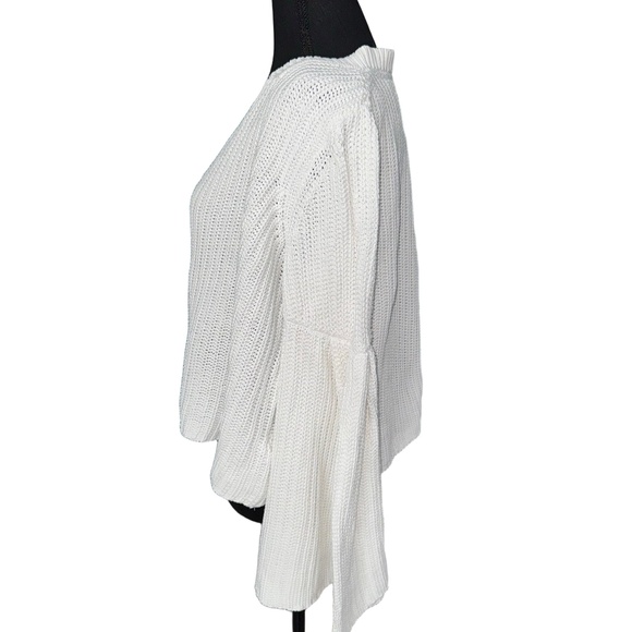 Free People Damsell Bell Sleeve Chunky Knit Cropped Sweater-Size Small - Picture 6 of 10